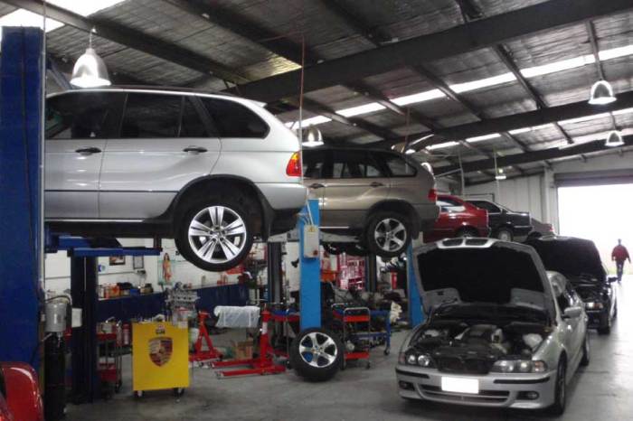 Genie 8 Ft Garage Door Chain Extension Kit - YouTube